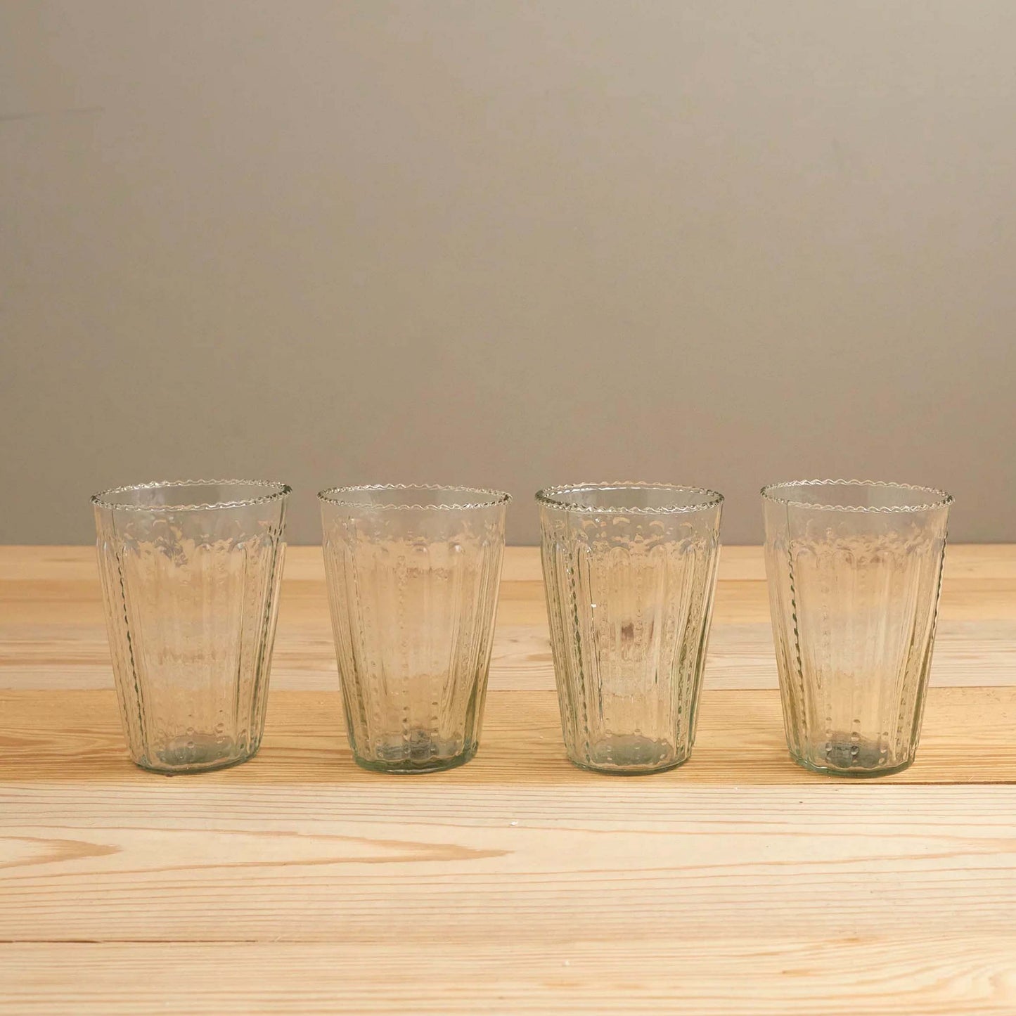 Ruffle Glass Tumbler