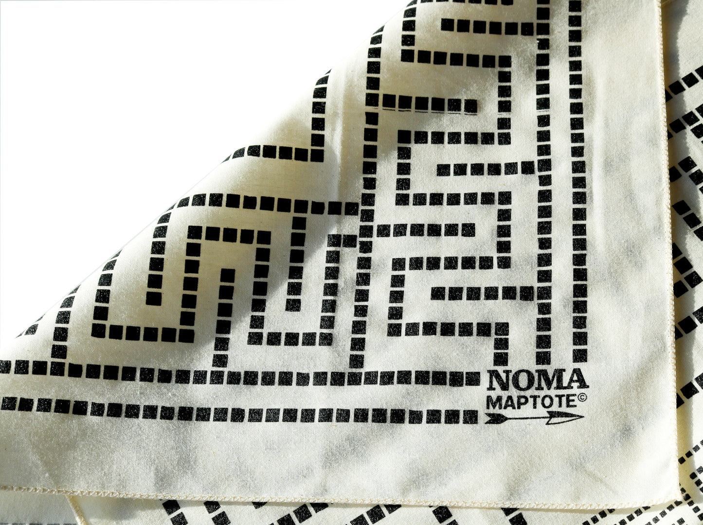 NOMA Tile Bandana