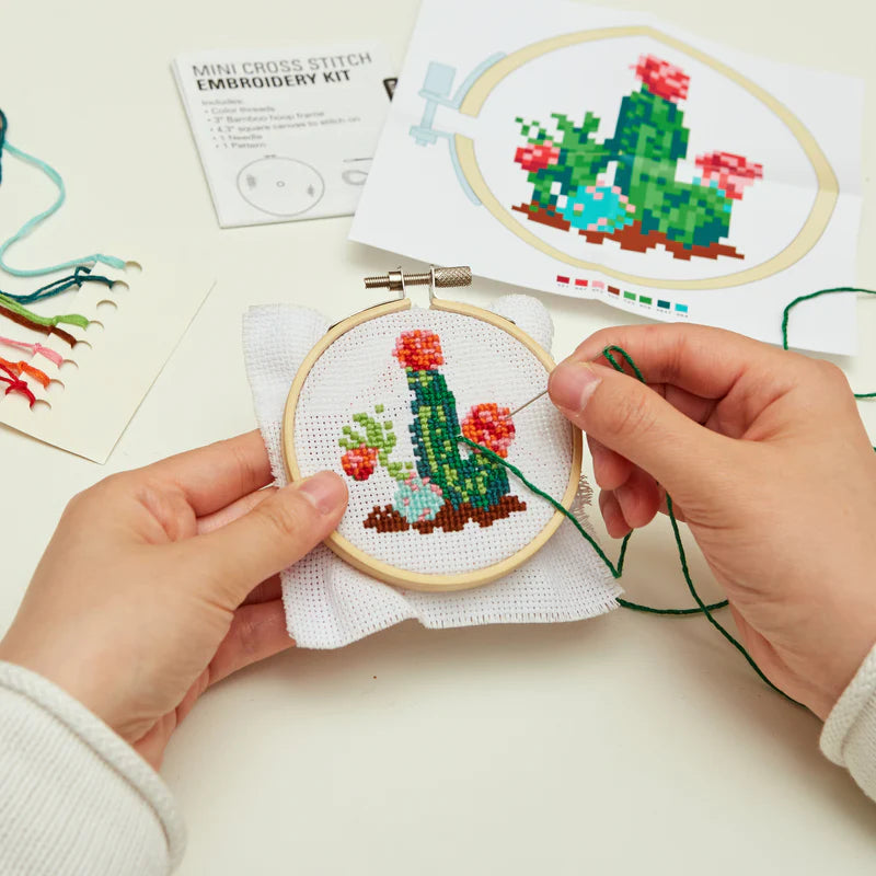 Mini Cross Stitch Kit