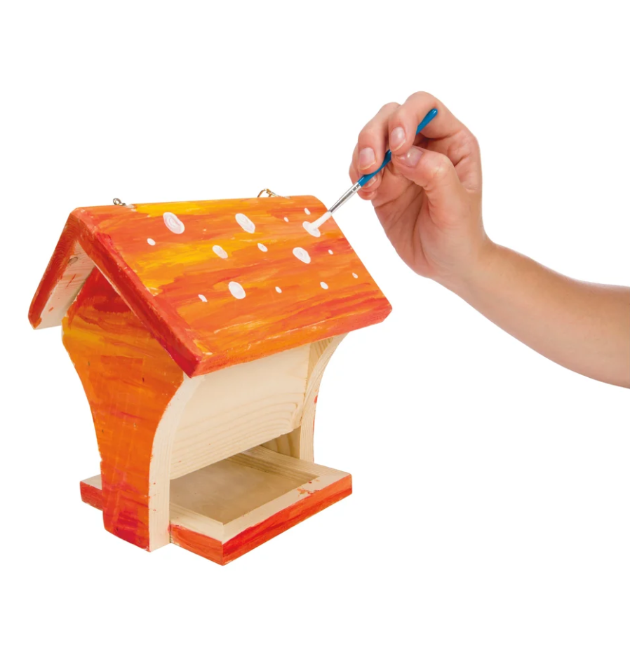 Beetle and Bee Paint a Bird Bistro