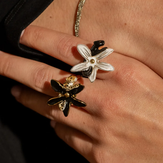 Black Erine Flower & Leopard Ring