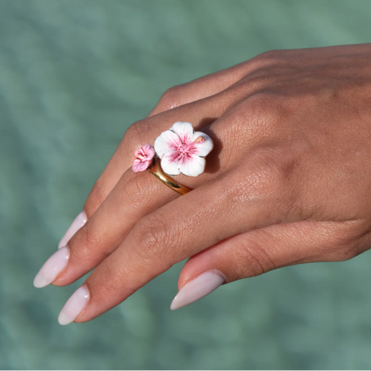 Hibiscus Face to Face Ring