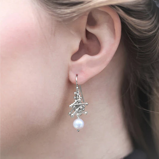 Feather Chain Pearl Earrings