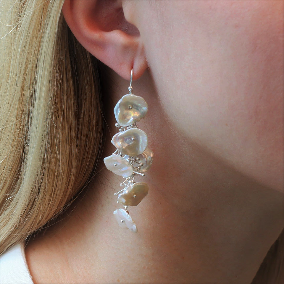 Petal Pearl Long Earrings
